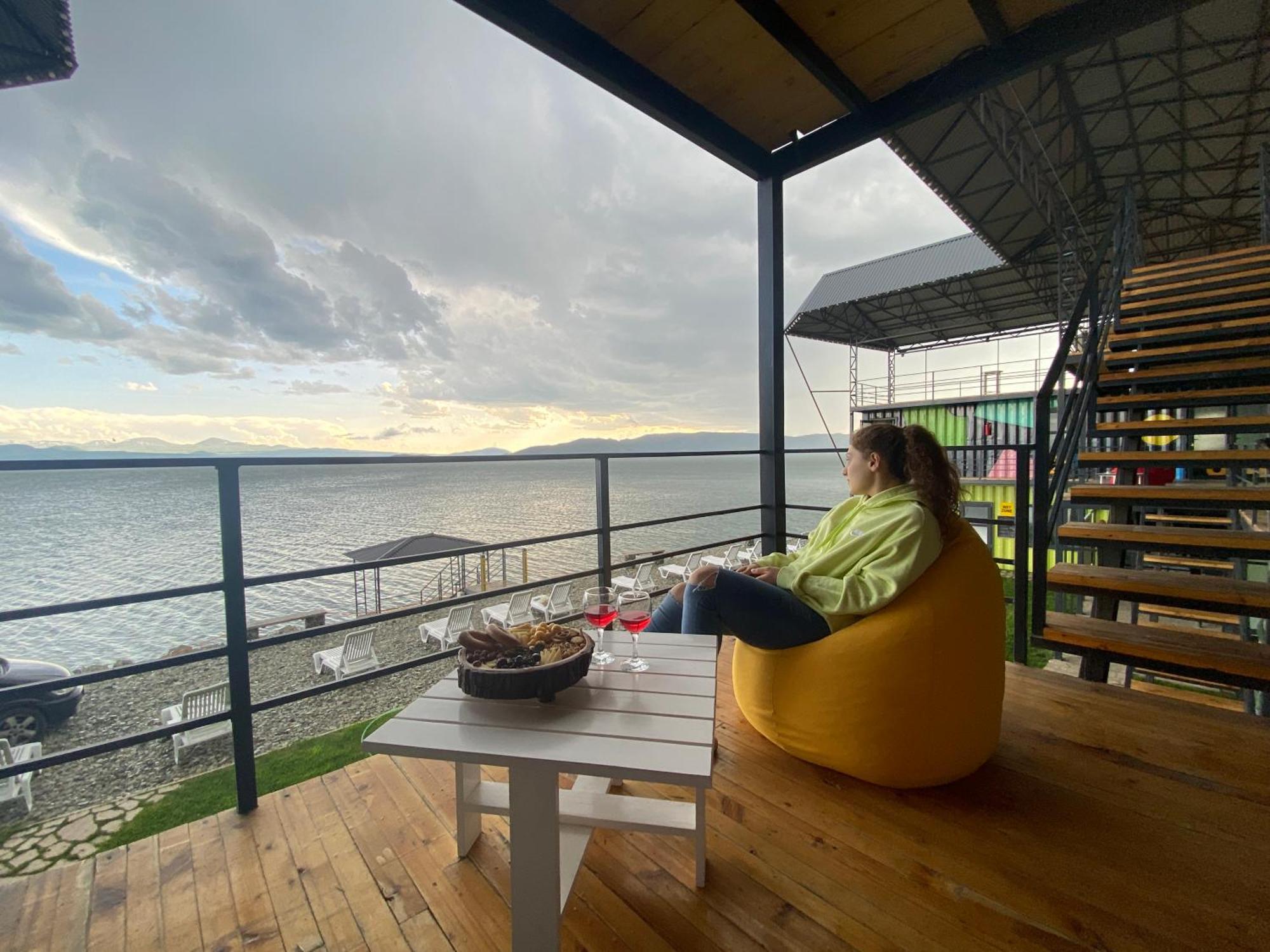 Altitude 1900 Dive Resort - Sevan Lake Chambarak 외부 사진