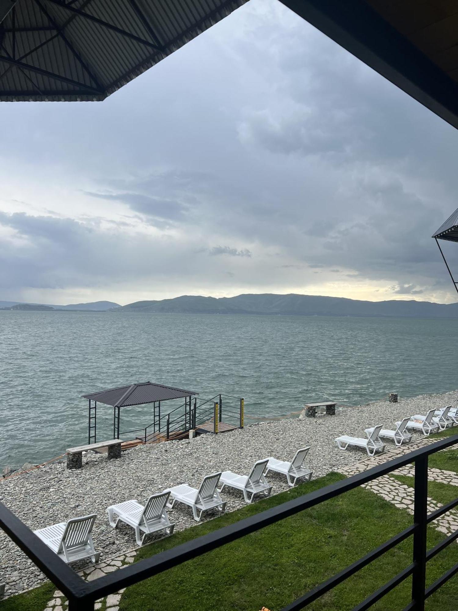 Altitude 1900 Dive Resort - Sevan Lake Chambarak 외부 사진