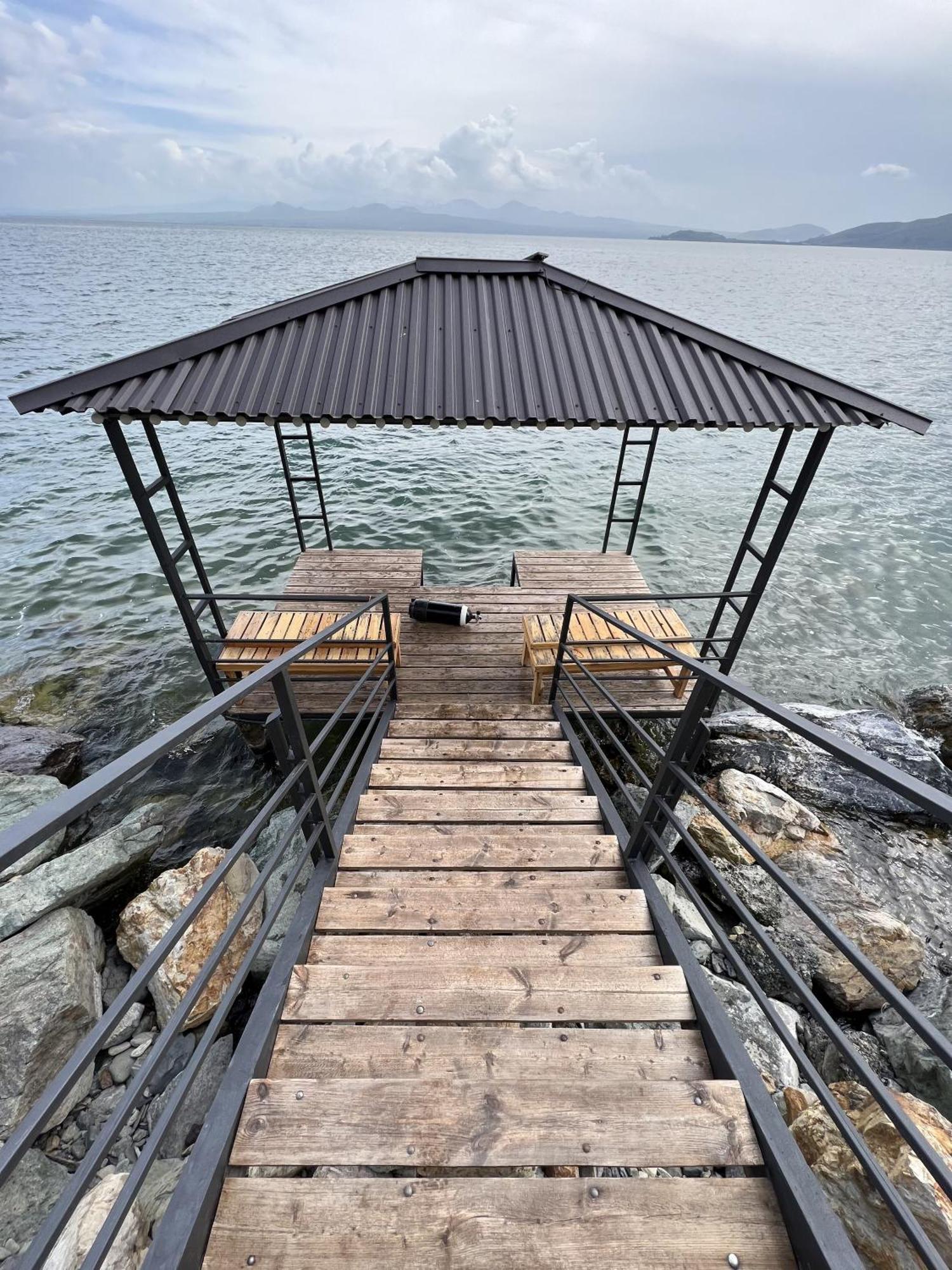 Altitude 1900 Dive Resort - Sevan Lake Chambarak 외부 사진
